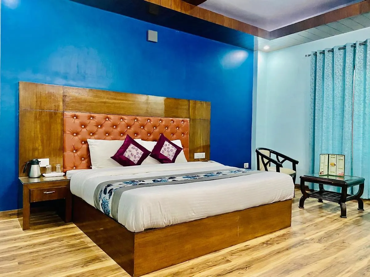 **** Hotel Royal Green Valley Mashobra By Naina Staycation - Mountain And Valley View Rooms Índia
