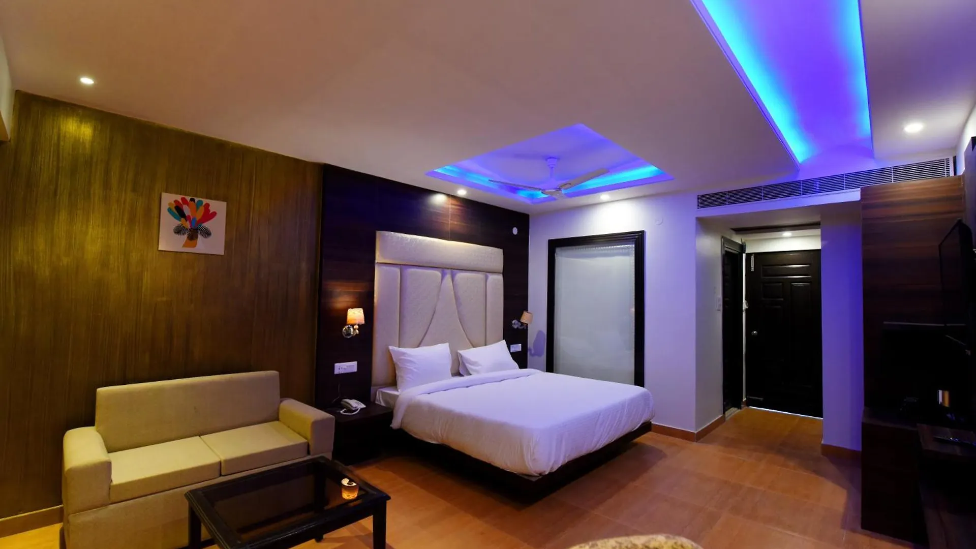 **** Hotel Royal Green Valley Mashobra By Naina Staycation - Mountain And Valley View Rooms Índia