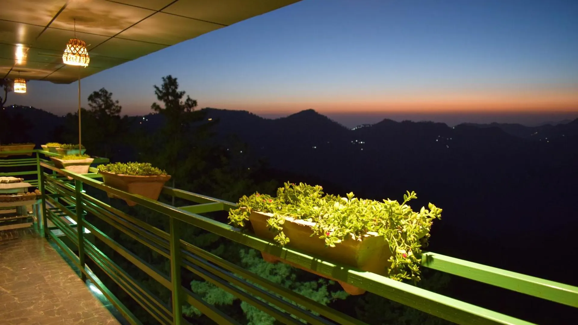 Royal Green Valley Mashobra By Naina Staycation - Mountain And Valley View Rooms Hotel