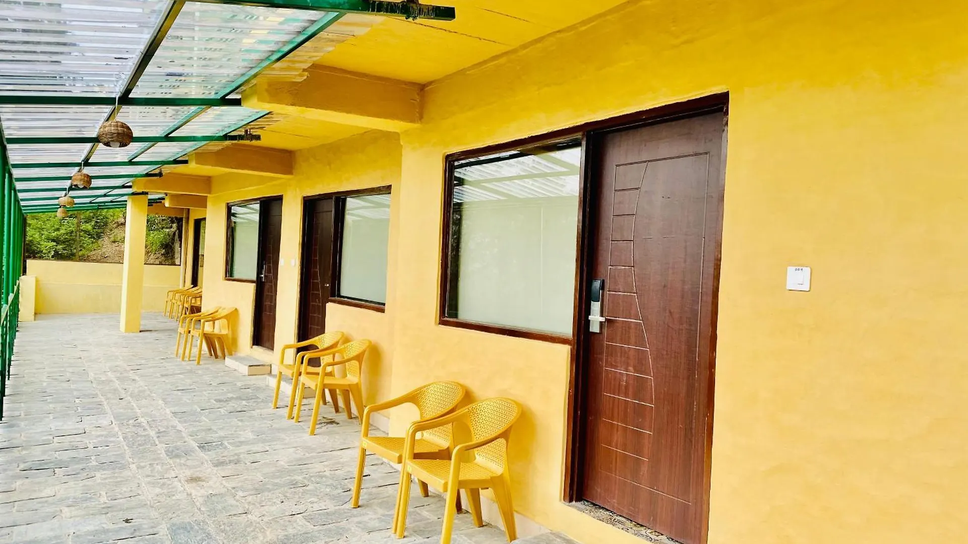 Hotel Royal Green Valley Mashobra By Naina Staycation - Mountain And Valley View Rooms