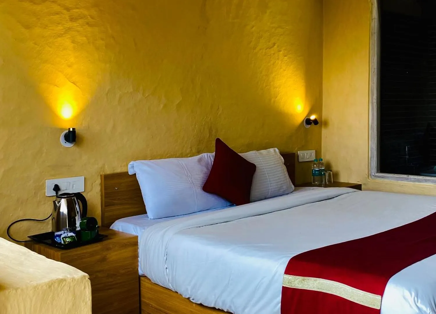 Royal Green Valley Mashobra By Naina Staycation - Mountain And Valley View Rooms 4*, Shimla